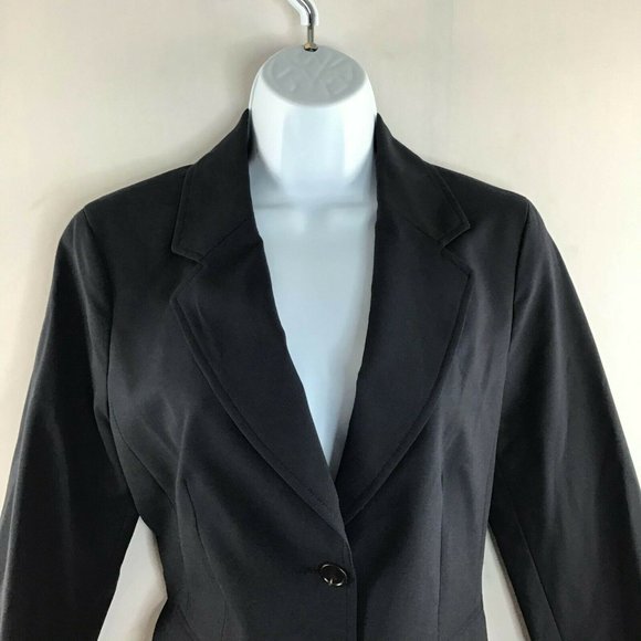 Land's End Women's Suit Tuxedo Blazer Black Two Button Long Sleeve Size 4 - Picture 2 of 9